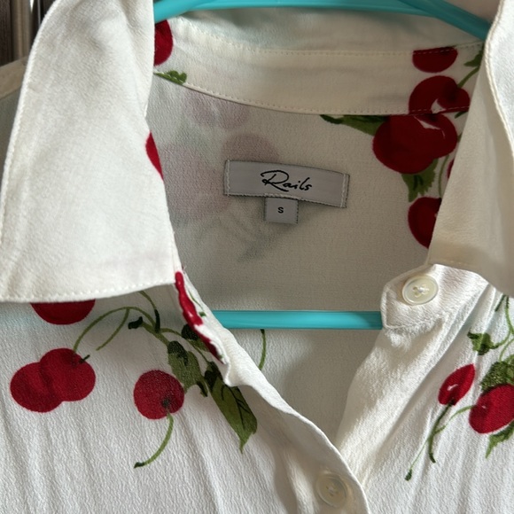 Rails Whitney Cherry Bloom button down shirt - Picture 2 of 6